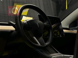 تێسلا مۆدێل 3